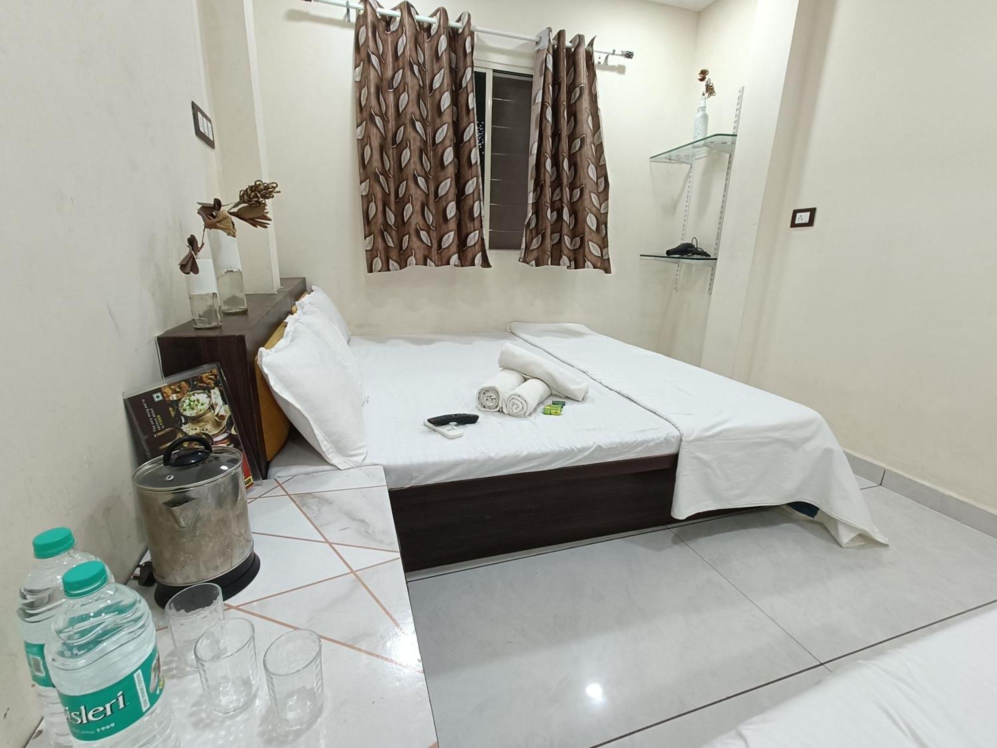 Ginger Hotels Ujjain Tower Kshipra Inn-Family Stay Airconditioned Hotel מראה חיצוני תמונה